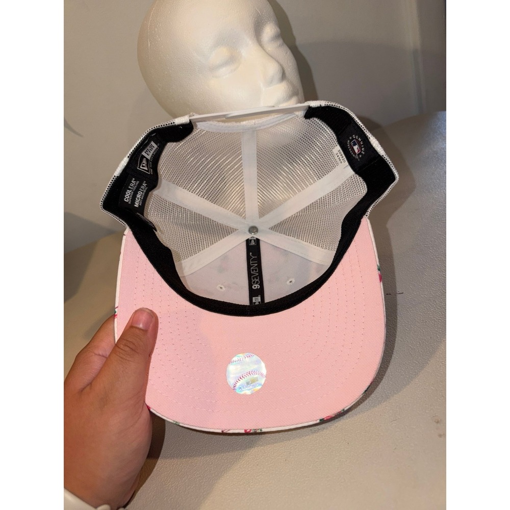 Arizona Diamondbacks New Era Flamingo Mesh Snapback (NWTS) - Picture 6 of 7